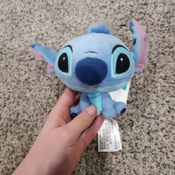 Stitch Stuff Animal From Disneyland - Picture 2 of 5